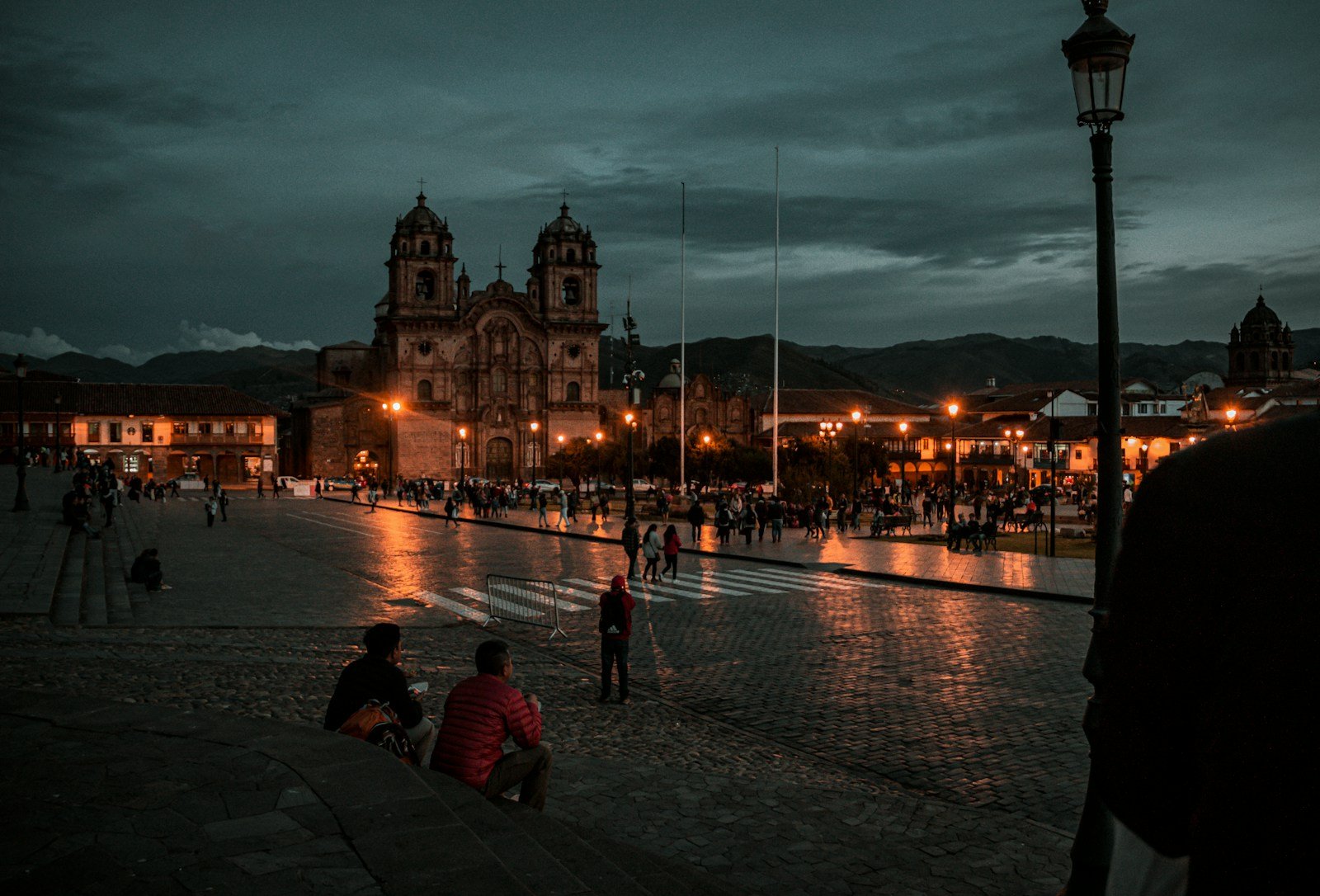 Plaza de Armas de Cusco de noche